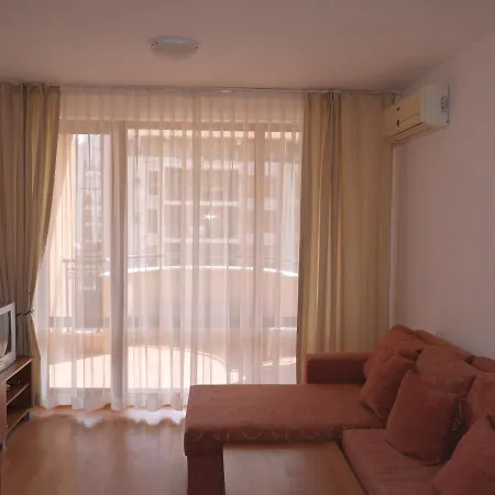 Apartman Касандра Г-12 *