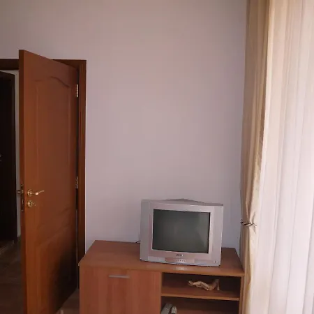 Касандра Г-12 Слънчев бряг